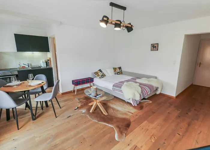 Elegant Au Coeur De *